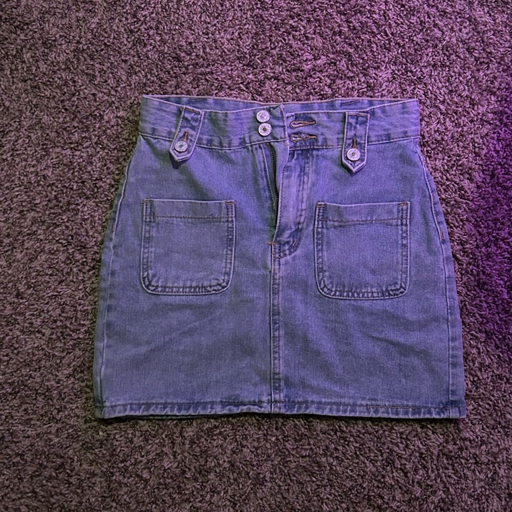 Cute light wash mini jean skirt